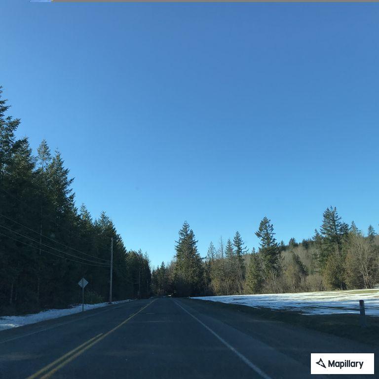 Two-car crash blocks westbound lane in Ravensdale