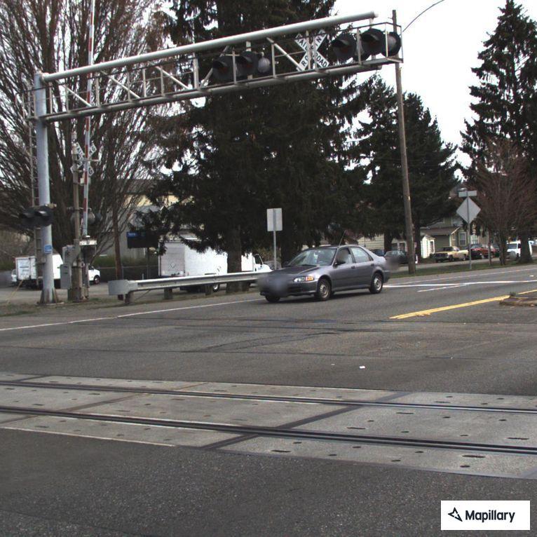 Hit-and-run driver strikes pedestrian on Willis Street