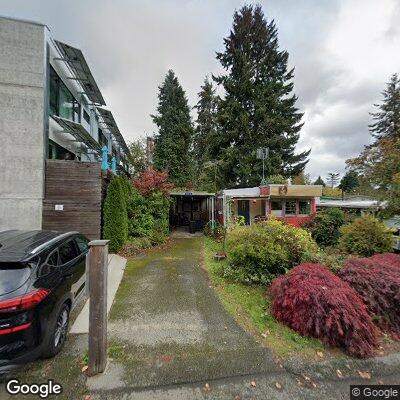 Medical dispatch to residential address on Madrona Way NE
