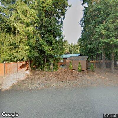 Small fence fire at Cherry Avenue residence
