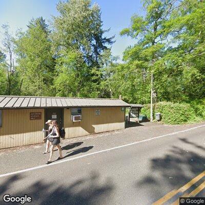 Person choking at Birch Bay State Park shop
