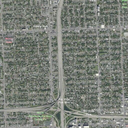 75-year-old woman reports abdominal pain near Miami