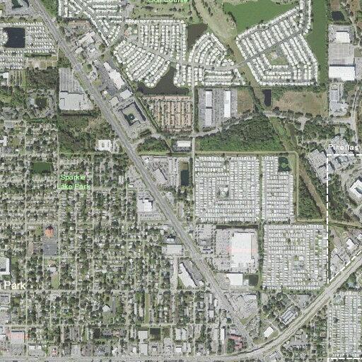 Traffic crash with injuries on Park Boulevard
