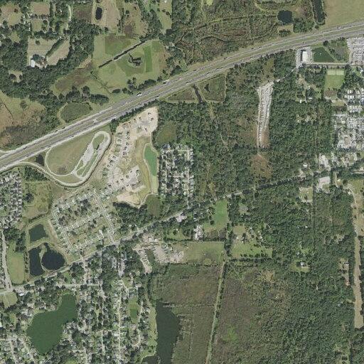 Brush fire reported on Garden Oaks Square