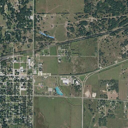Pregnant woman at 39 weeks spotting in Blessing TX