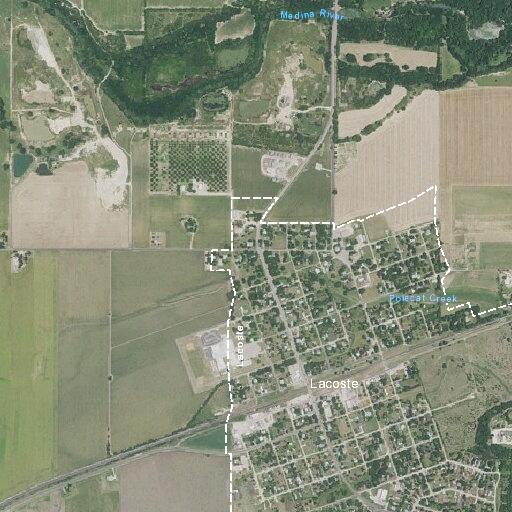 Teens trespass in yard and bang on resident’s door
