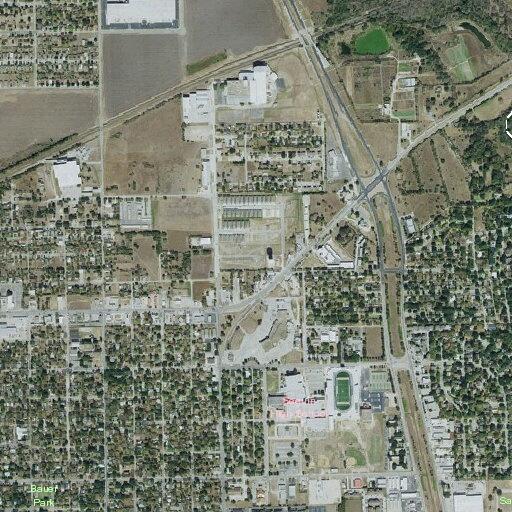 Obstetric emergency reported near Buick Cross in Seguin