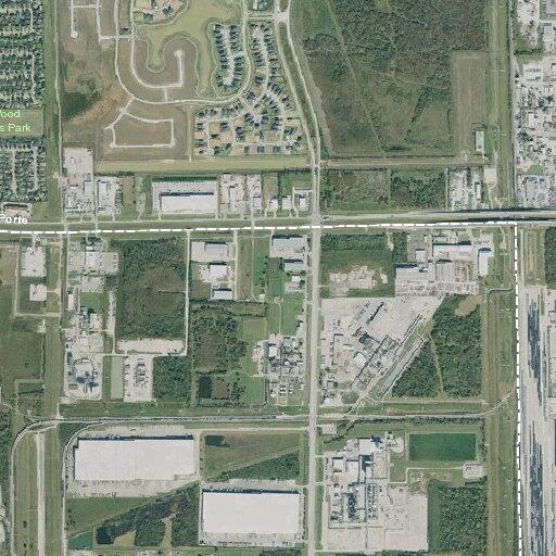 Railroad crossing signal malfunction on Bay Area Blvd