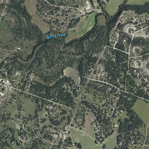 Male aged 32 injured with back bleeding near Blanco