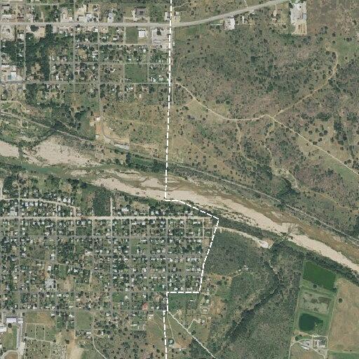 Officers search for man in RV park near Pond Street