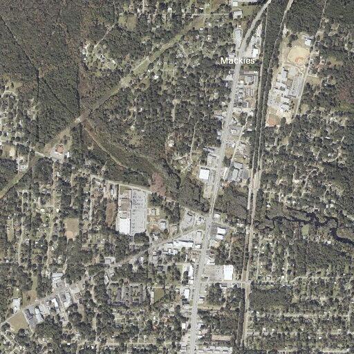 Woman injured in ground-level fall at Saraland apartment