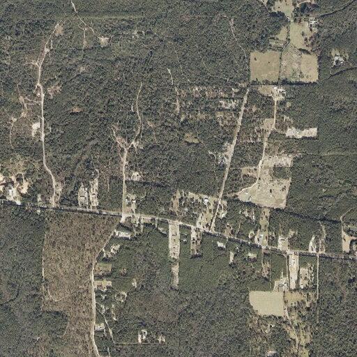 Wood fire near Private Road (number withheld) in Chunchula
