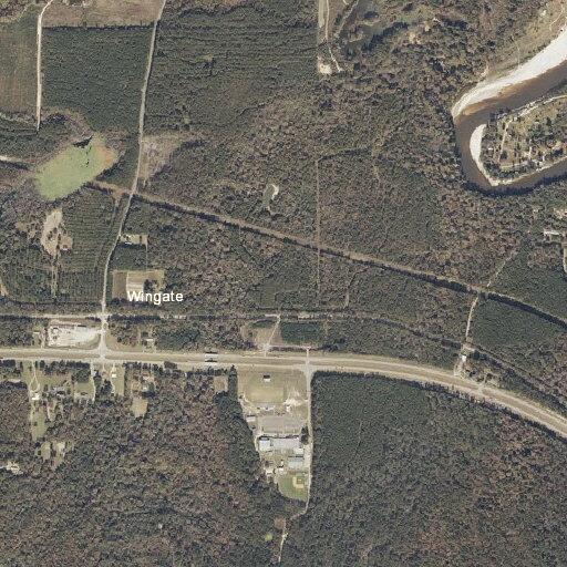 Single car crash in ditch on Highway 98
