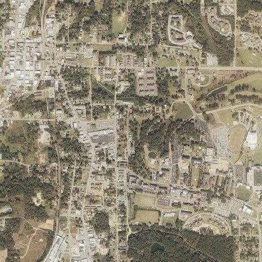 Possible crash with road blockage near university