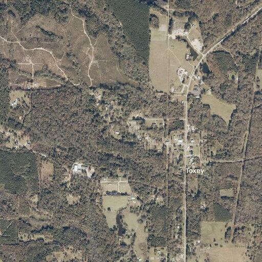 Single vehicle crash on Alabama 17 near New Hope Road