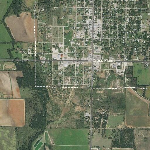 70-year-old man falls and bleeds from arm in yard