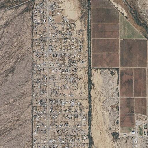 Person experiencing chest pain in Marana
