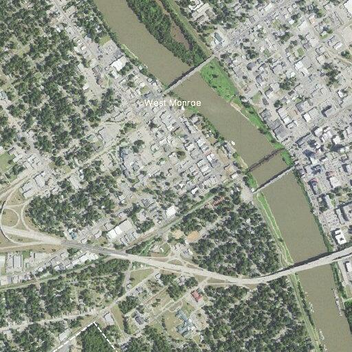 Person with chest pain near Natchitoches Street