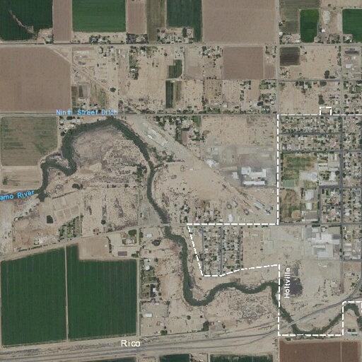 Woman in Holtville having difficulty breathing