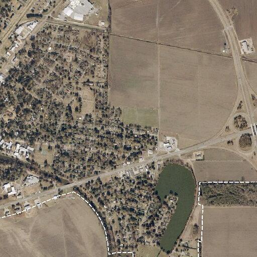 Person experiencing chest pain on US 82 in Leland