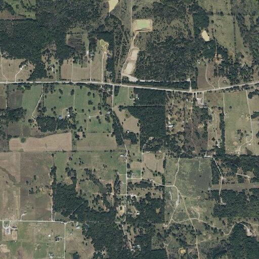 Tow truck loses rock on FM 922 near County Road 203