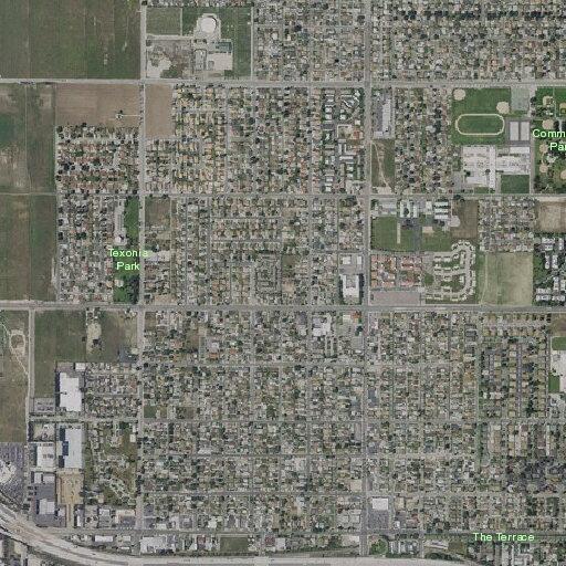 Person reports abdominal pain near Redlands