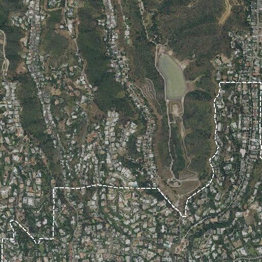 Suspect vehicle leaves scene on Coldwater Canyon