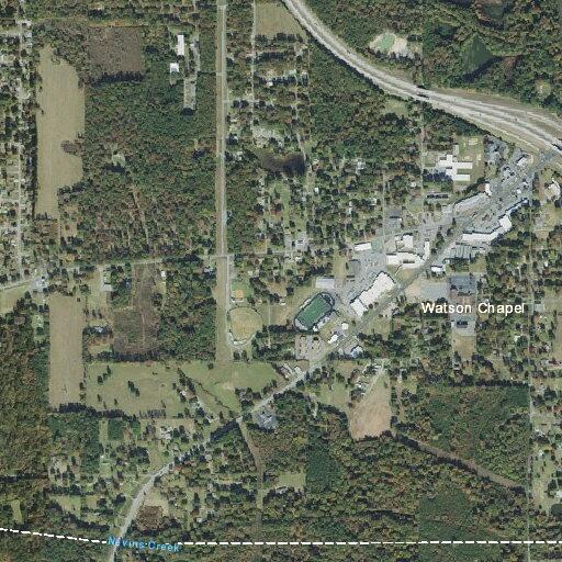 Man with rifle reported outside Dollar General