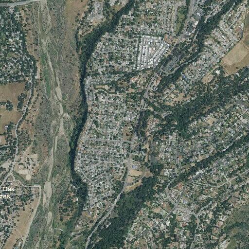 Small vegetation fire by bike path on Ventura Avenue