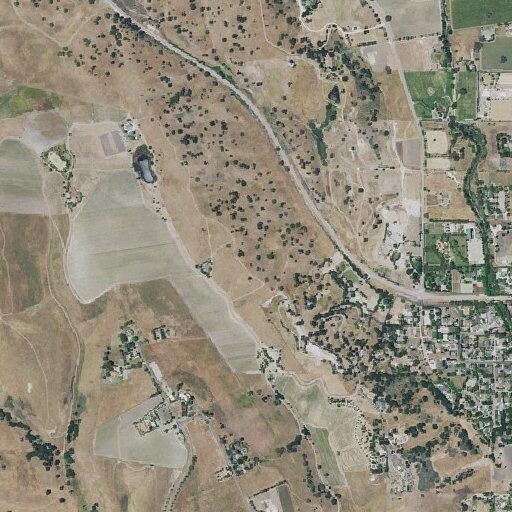 Suspicious vehicle seen leaving ranch area