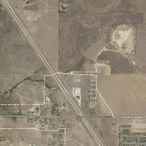 Possible wrong-way white sedan on I-27 near Canyon split