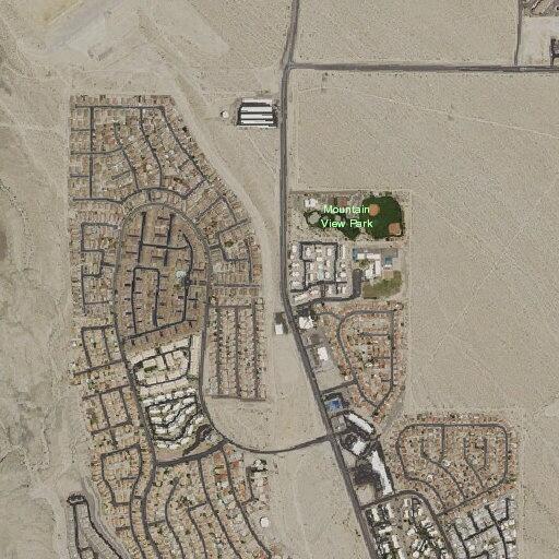 Crash blocking lanes at Flamingo and El Mirage