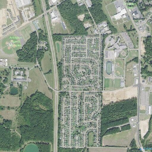 Man urinates in front yard on Chriswood Drive