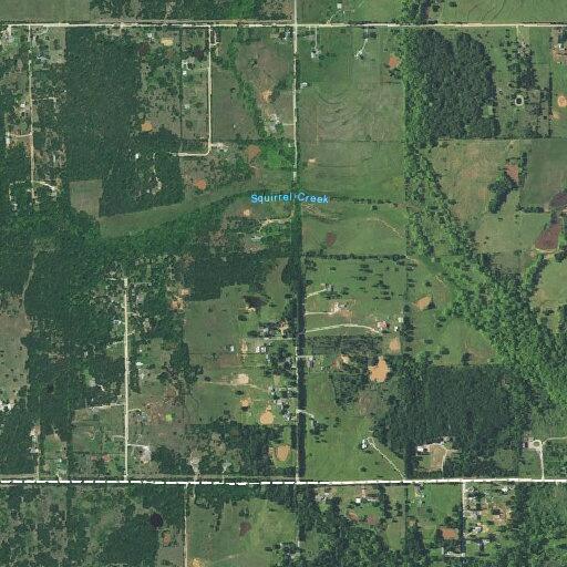 Crash with injuries on New Hope Road
