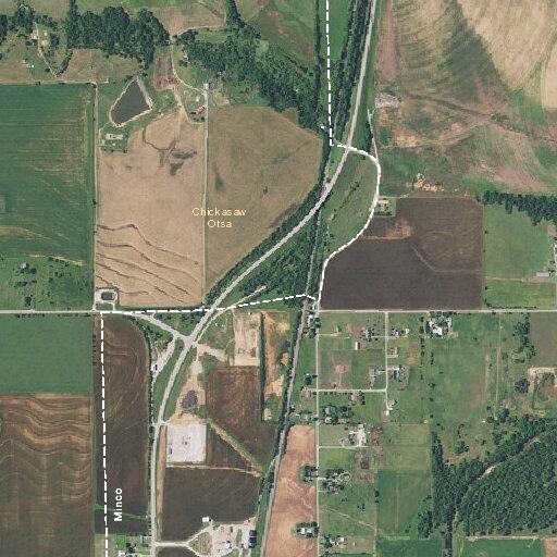 Crash with possible head injury blocks US-81 roadway