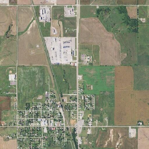 Report of abandoned gray pickup truck