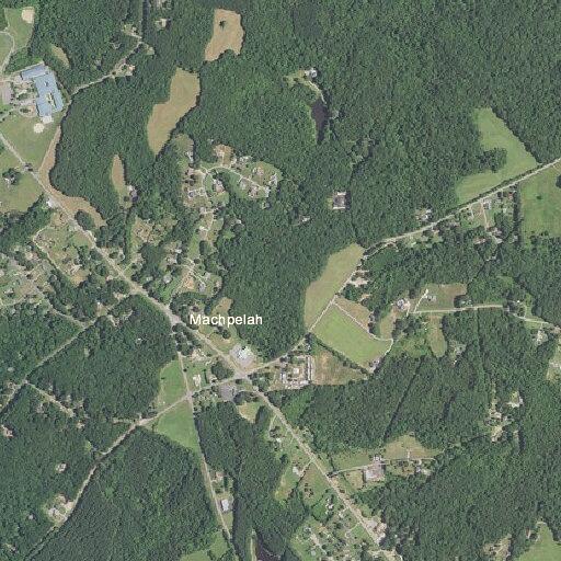 Man aged 52 has breathing difficulty on Highway 73