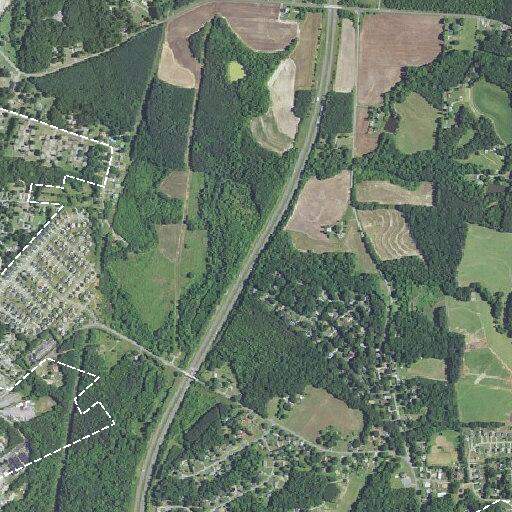 Neighbors report disturbance on Beagles Run Drive
