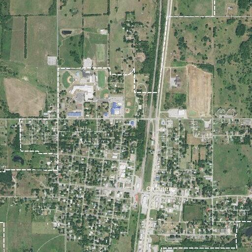 Person falls, reports back injury at South Gray Street