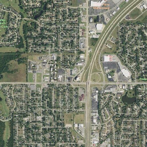 Armed man threatens family member and leaves in maroon Lincoln MKX