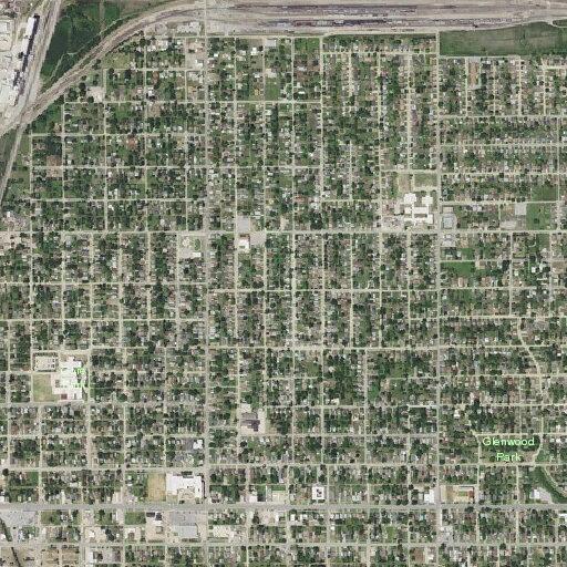 Suspicious vehicles reported on North Davis Street