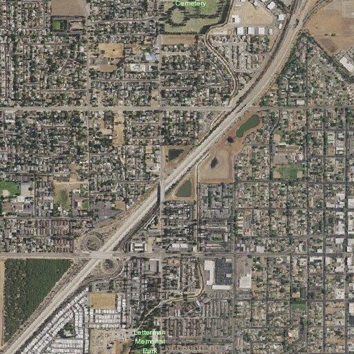 Couple arguing in vehicle near Villa Avenue in Clovis