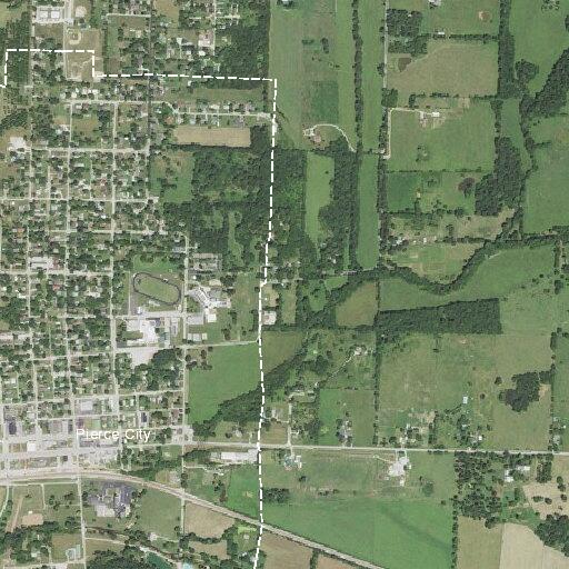 Vehicle crash after domestic incident suspect flees