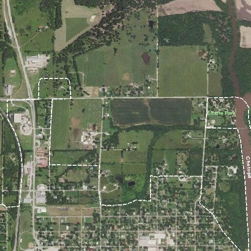 Man falls, injures hip and head near Walnut Street in Chetopa