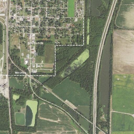 Woman with alcohol poisoning symptoms near Mounds