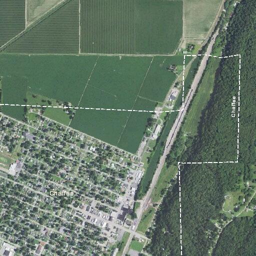 Man fallen near Cook Avenue in Chaffee needs help