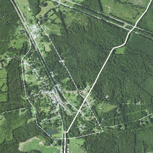 Railroad crossing gate malfunction at town intersection