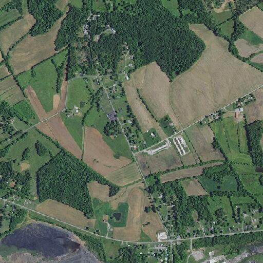 Woman falls with dislocated knee near Kinkade Loop