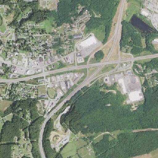 Man fell and injured knee near Greasy Ridge Road