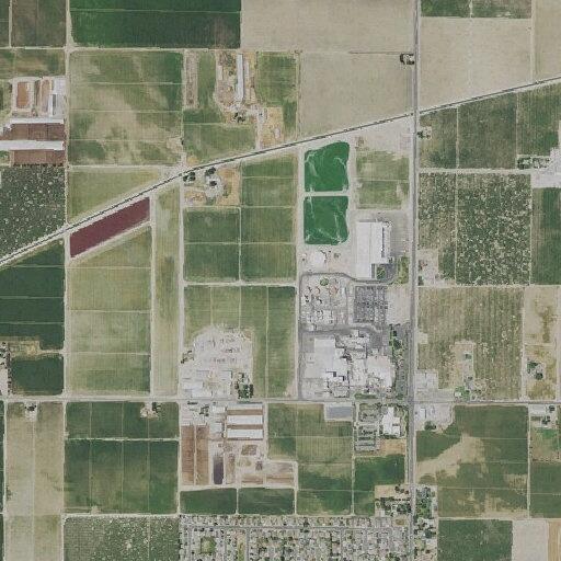 Person having difficulty breathing at Lander Avenue, Hilmar